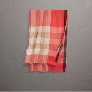 Burberry Pink Lightweight Cashmere Scarf